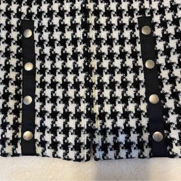 Black and White Houndstooth Jacket by ConradC Collection Size 8 - Picture 7 of 14